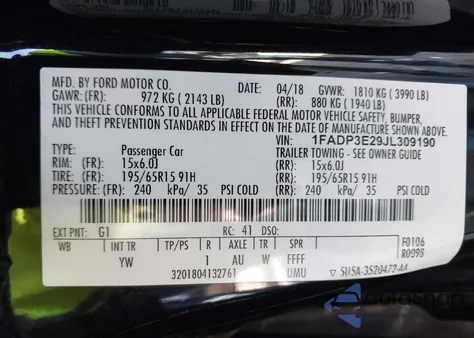 2018 Ford Focus S из США, поврежденный, VIN 1FADP3E29JL309190